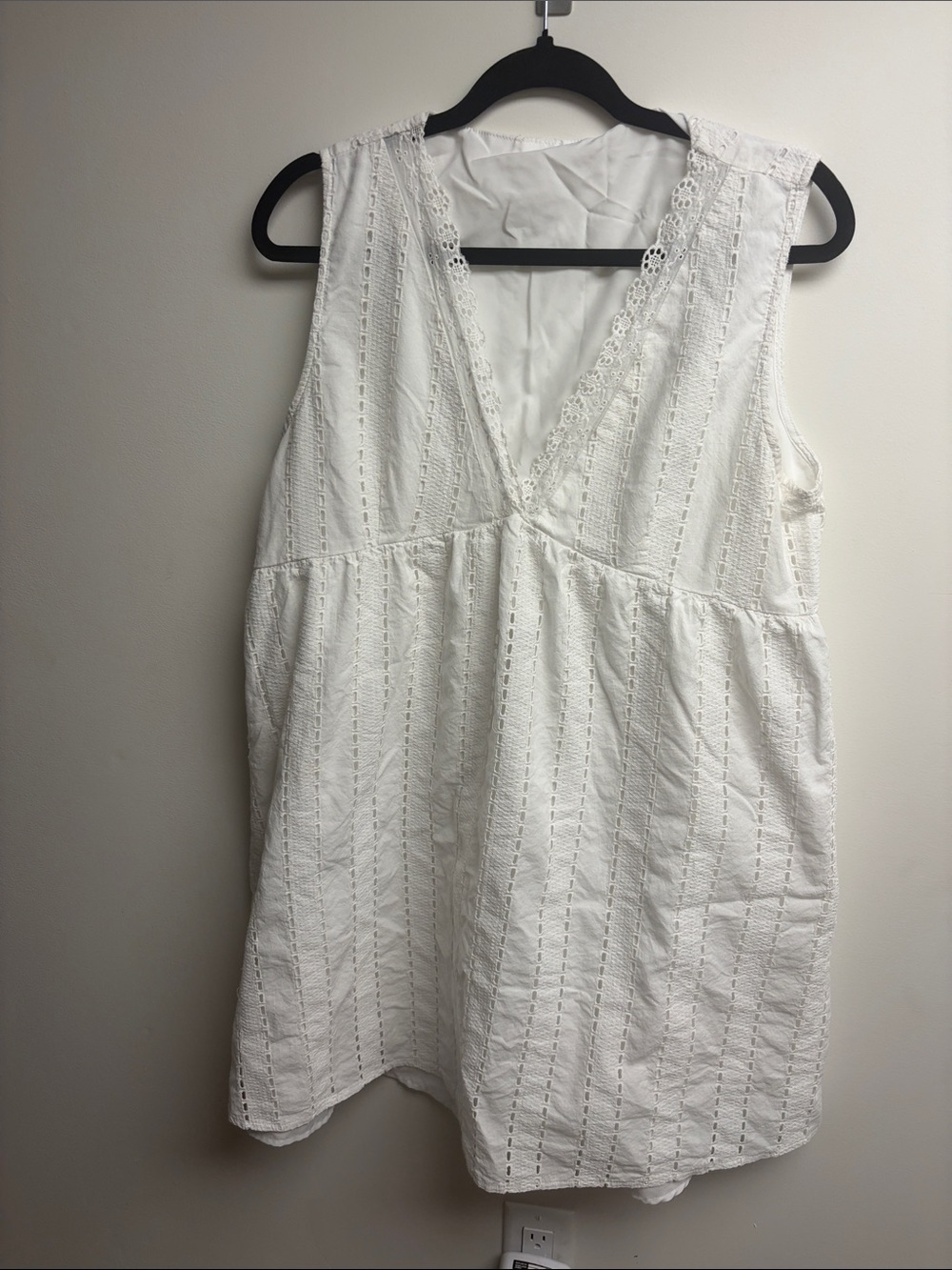 White Sleeveless Eyelet V-Neck Tunic Dress